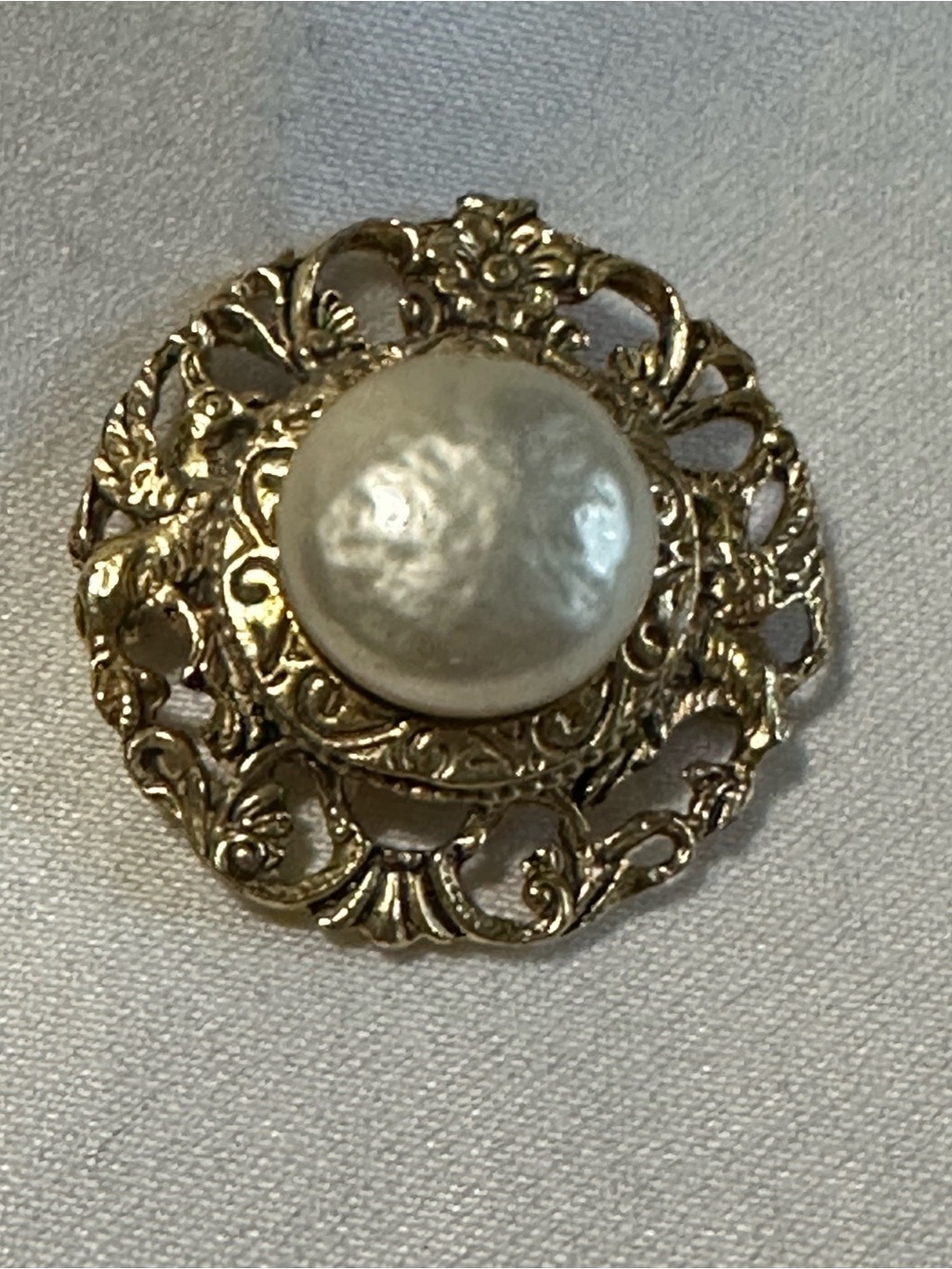 Vintage Gold Filigree Button Brooch with Pearl Center